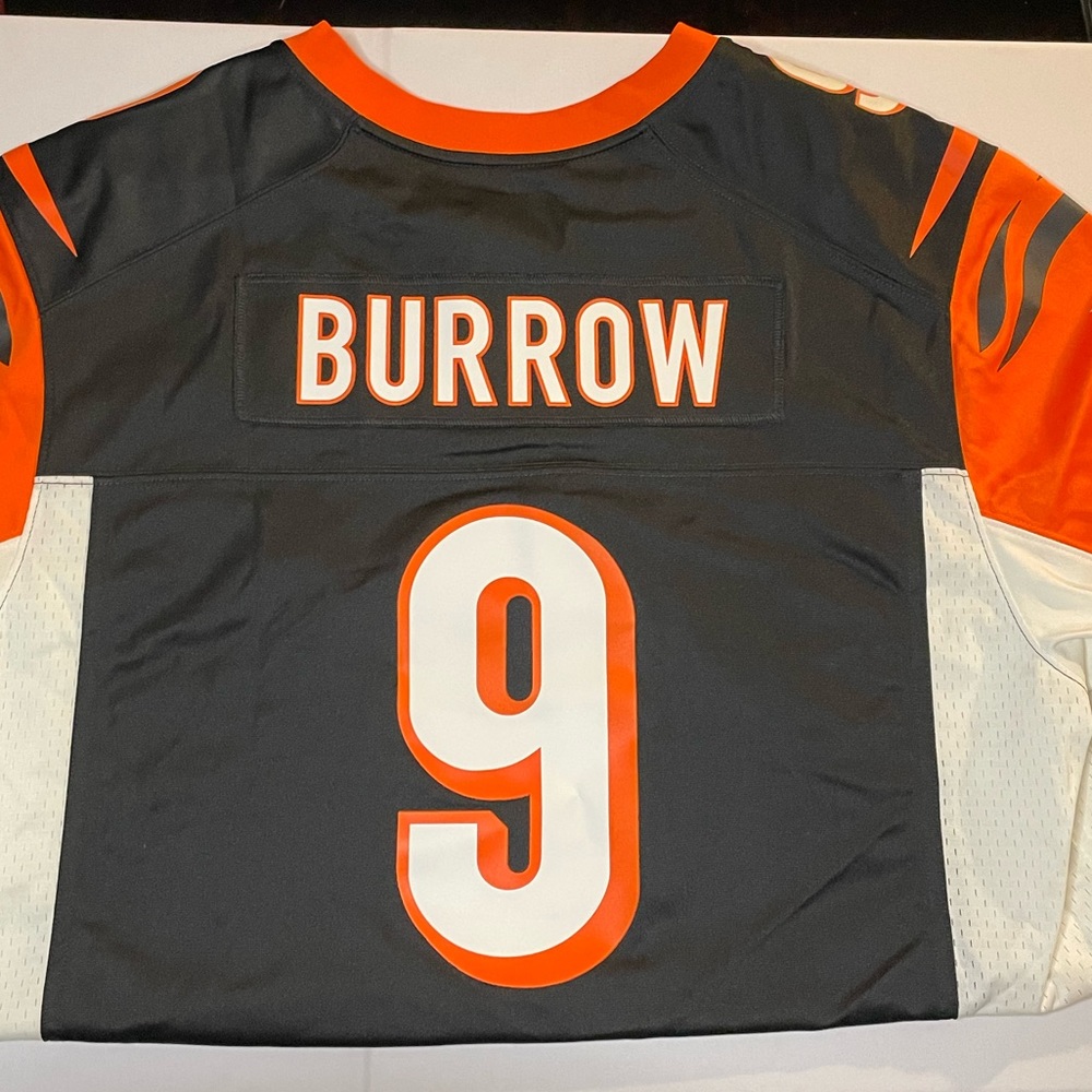 Nike NFL Cincinnati Bengals Joe Burrow #9 Quarterback Jersey Size 2XL